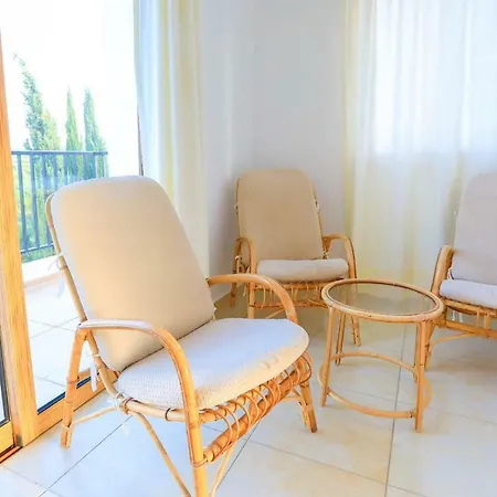 Athina Finiki Villa *
