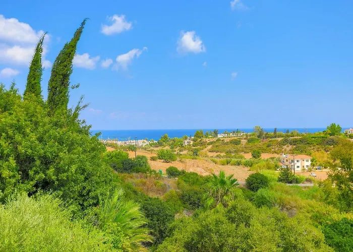 Athina Finiki Villa *