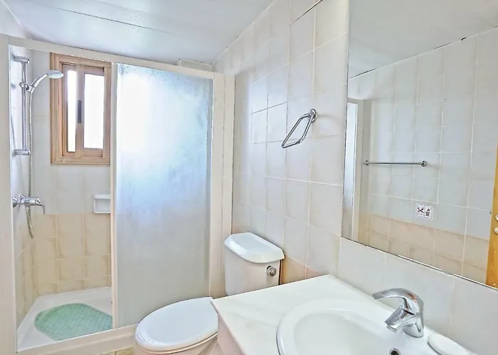 Athina Finiki Villa *